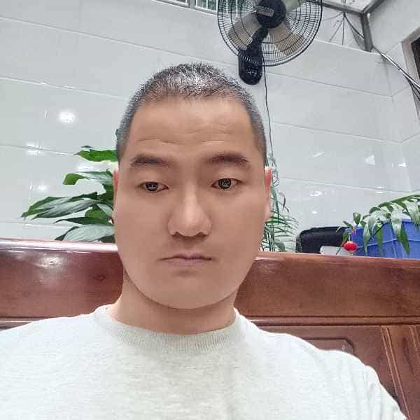 37岁岁福建单身帅哥 - 大理吉缘网